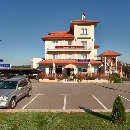 Hotel Knezevina Вранич Экстерьер фото