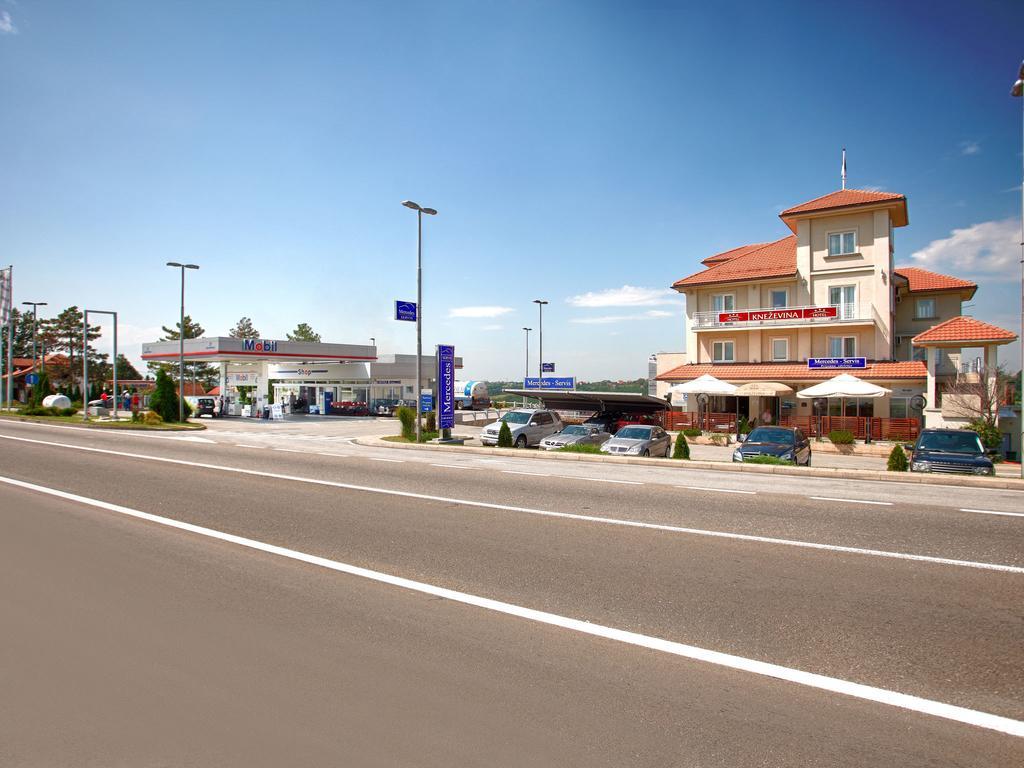 Hotel Knezevina Вранич Экстерьер фото