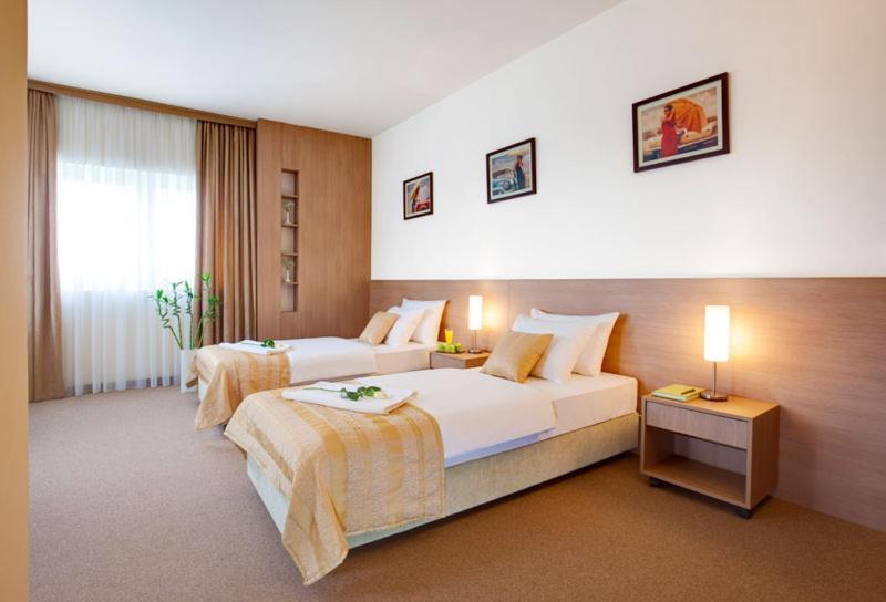 Hotel Knezevina Вранич Экстерьер фото